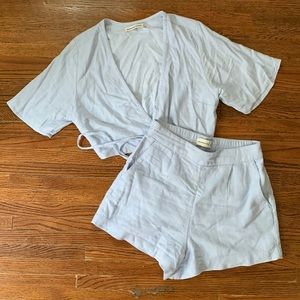 Abercrombie and Fitch linen set- small in top and bottom